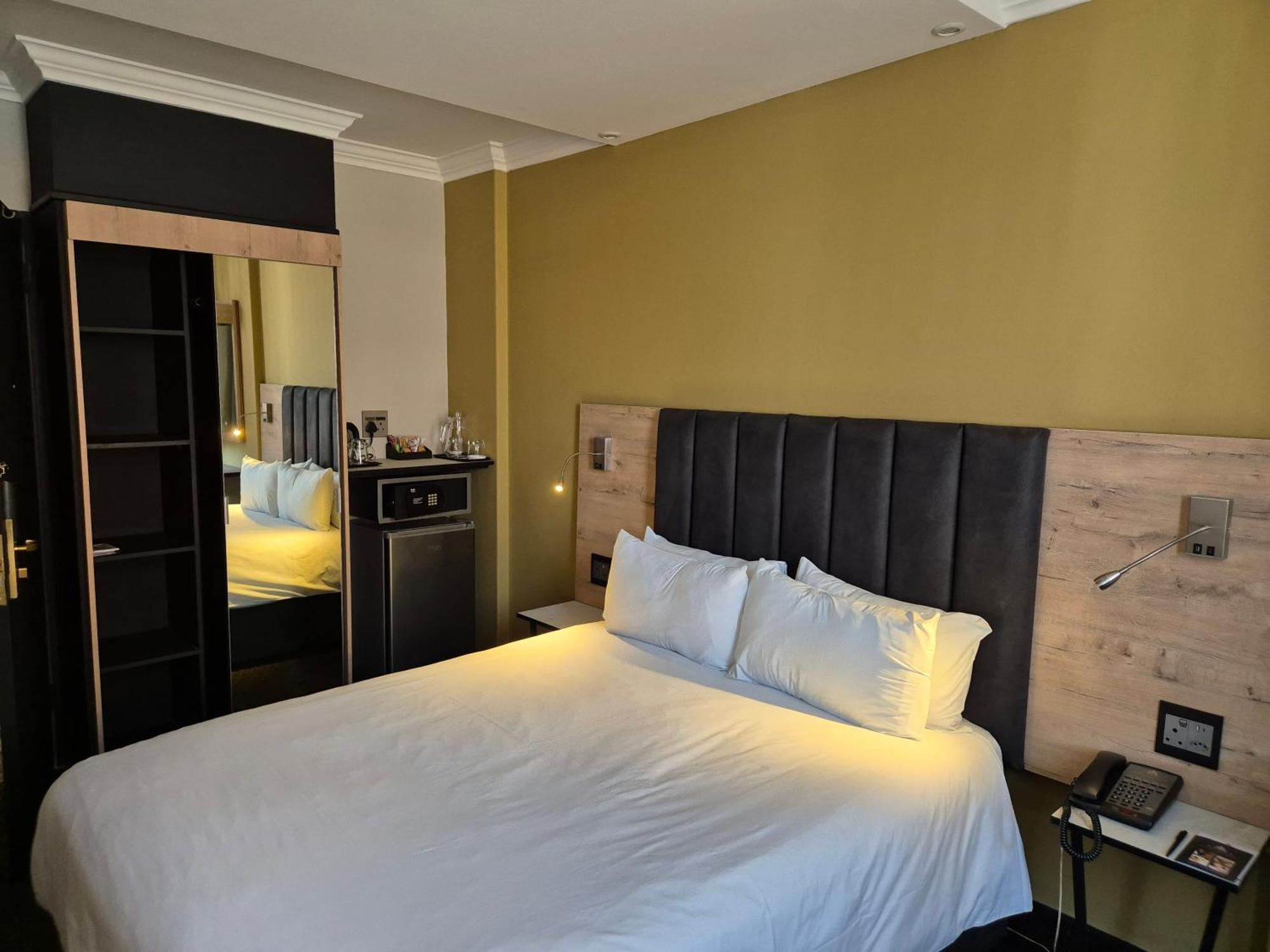 Hotel Manhattan Pretoria