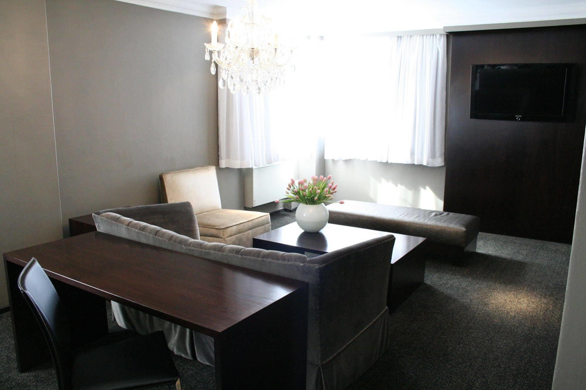 Hotel Manhattan